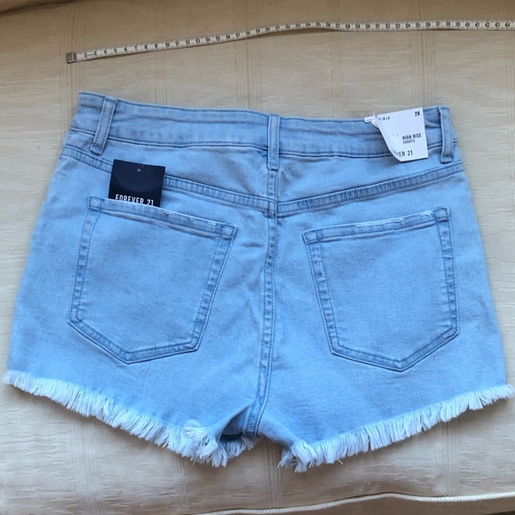 High Rise Jean Shorts size 28 - Picture 3 of 8